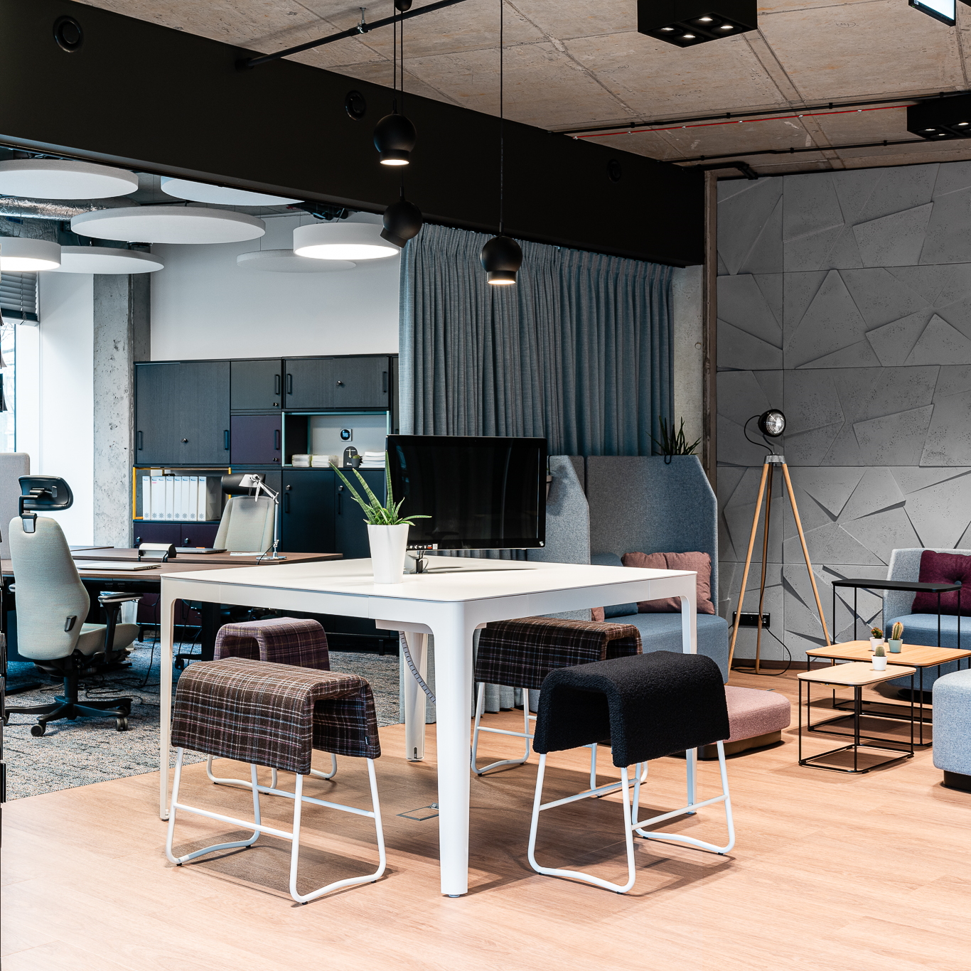 showroom kinnarps poznan.jpg