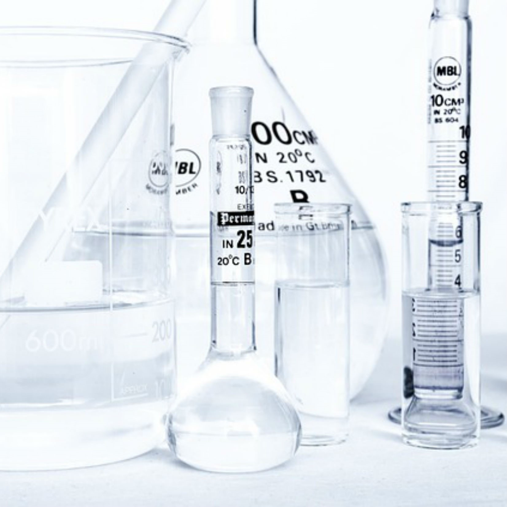 lab-217041_640.jpg