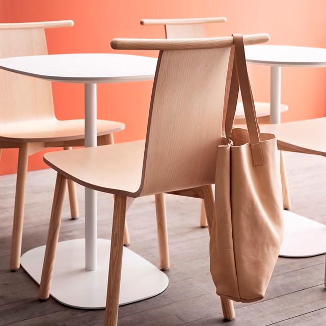 01_12aatwig-wooden-chair-with-matsumoto-table_2.jpg