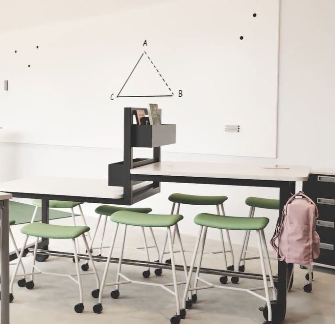 Clasroom by.JPG