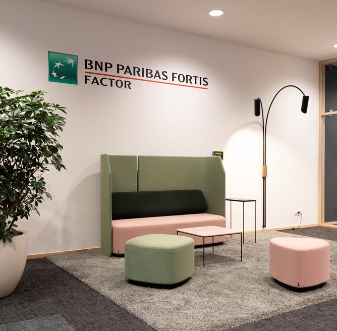 1zh---fields---groen---roze---bnp-paribas-fortis-turnhout.jpg